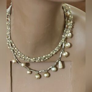 Elegant Silver and Pearl Necklace